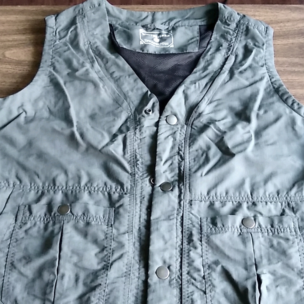White Sierra mens gray travel vest